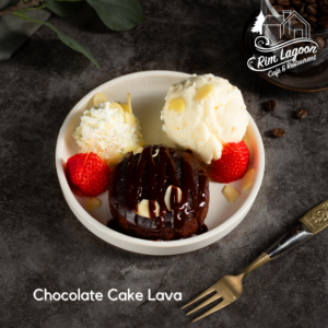 Chocolate Cake Lava ริมลากูนคาเฟ่ มีนบุรี ร่มเกล้า ลาดกระบัง